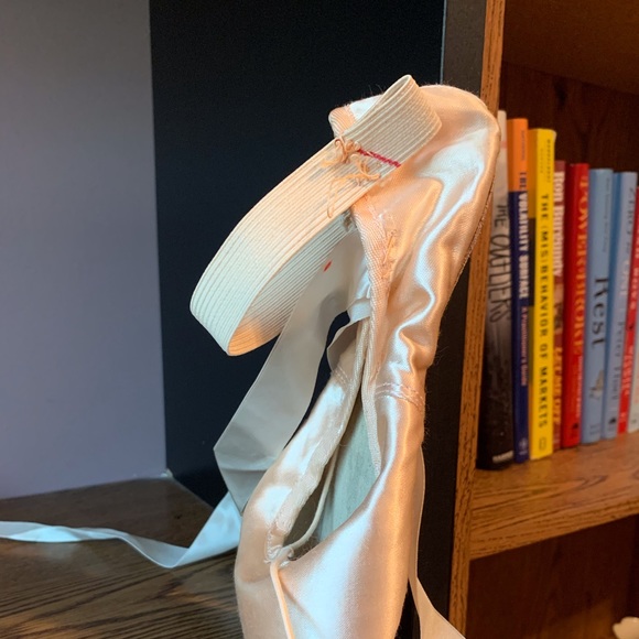 Mirella MS101A Advance Pointe Shoes - Picture 5 of 8